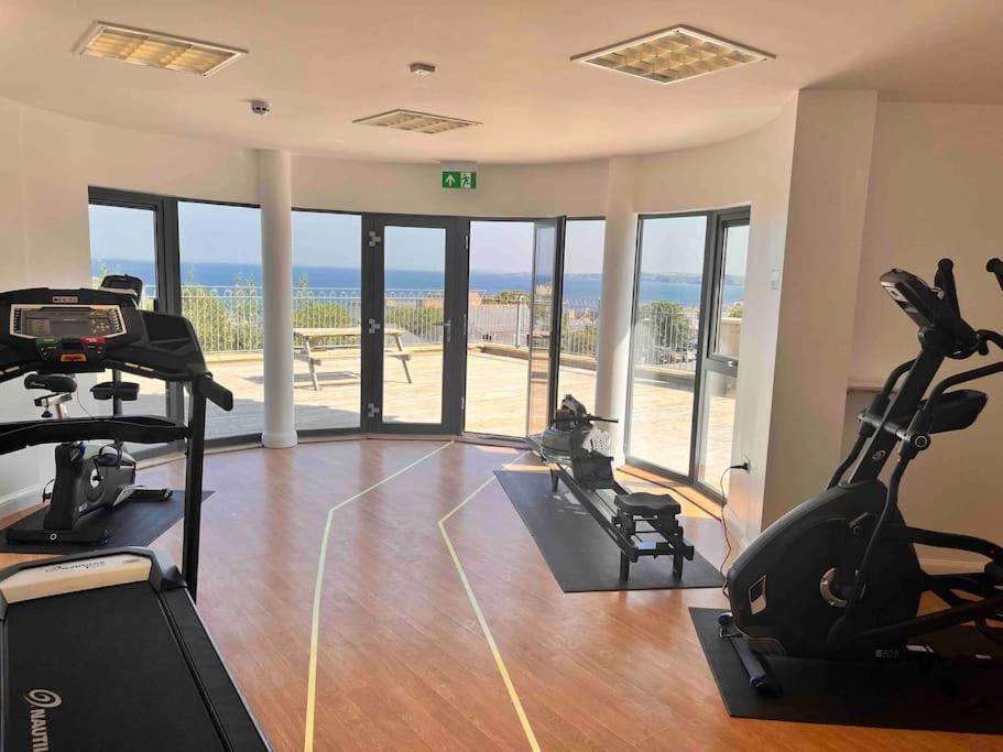 Apartment 2Bed With Pool & Sea View Apartment Newquay (Cornwall)